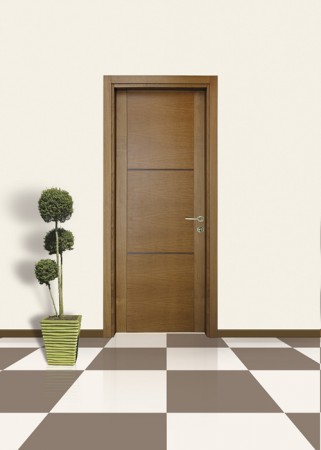  Porta Tamburata mod. Nadia (classica), disponibile in varie essenze: Tanganika / Rovere / Castagno / Frassino e altri legni su richiesta. Inserti in legno.