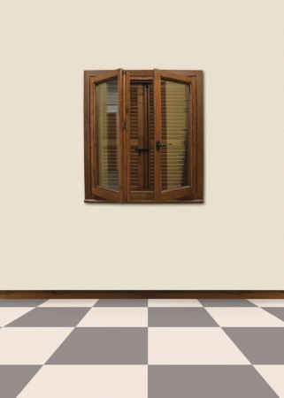 Finestra mod. Fratta Prestige. Tripla guarnizione. Disponibile in varie essenze: Pino / Niangon / Rovere lamellare / Castagno e altri legni su richiesta. Disponibile in tutti i colori Ral.